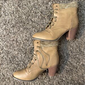 Tan Lace-Up Ankle Boots with Knit Cuff size 10